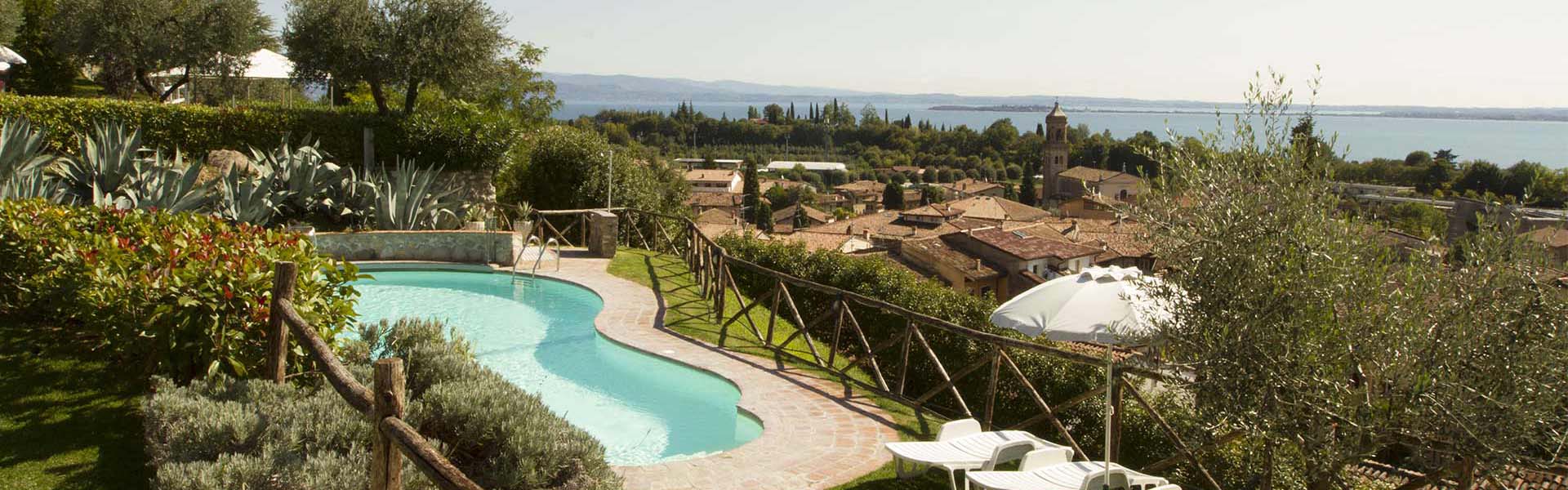turista-italia-cascina-crocelle-header