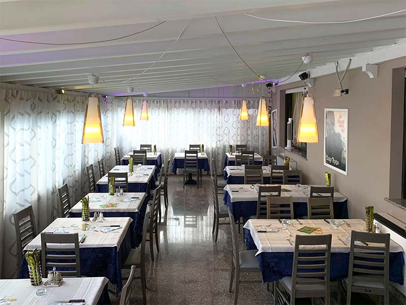 turista-italia-ristorante-ponte-cherio-galleria-1